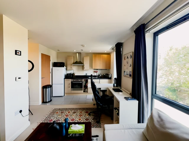 Joslin Avenue 27291# 3