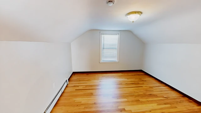 East Cambridge #1810 4