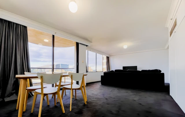 2 Marcus Clarke St 1