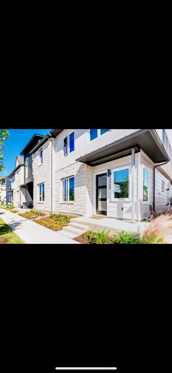 House in Mueller 0