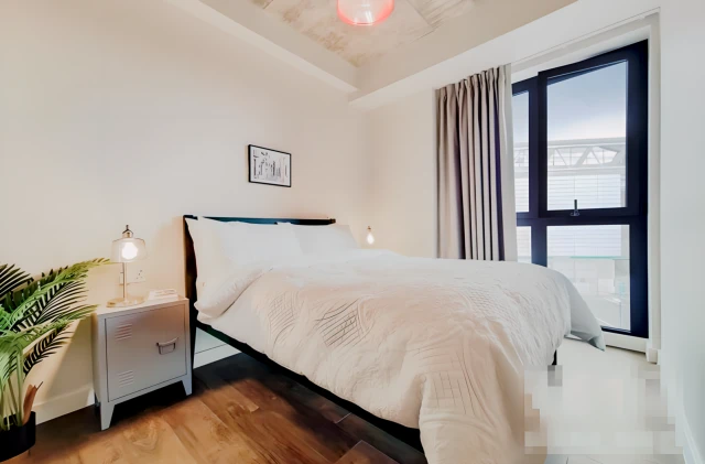 HL-The Robinson West 4