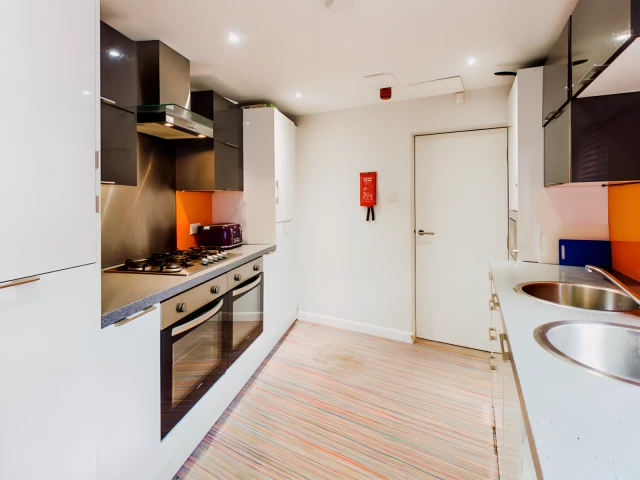 135 Leek Road - alloggio per studenti a Stoke sul Trent - 8 Bed 2 Bath