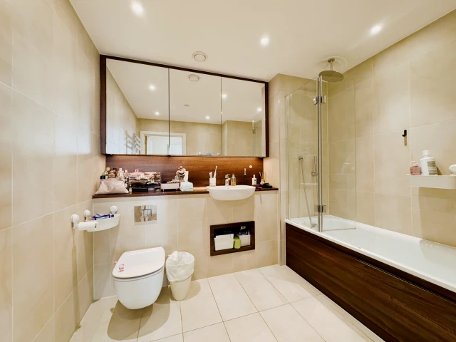 FH-Nine Elms Point - London student accommodation - 2 Bedroom 2 Bathroom Flat 171