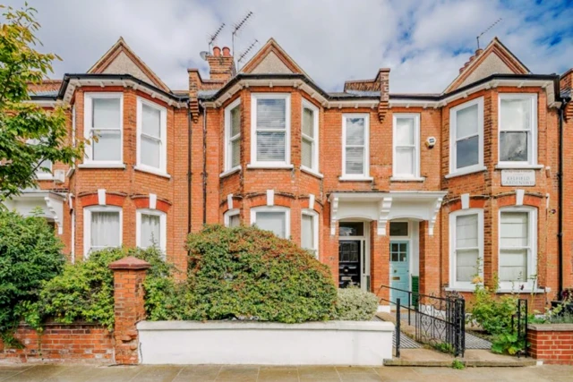 LH-Kelfield Gardens 2