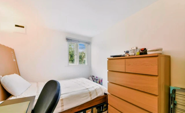 LH-Woodstock Grove 4