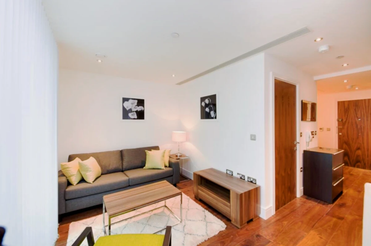 LH-Lincoln Plaza - alloggio per studenti a Londra - STUDIO