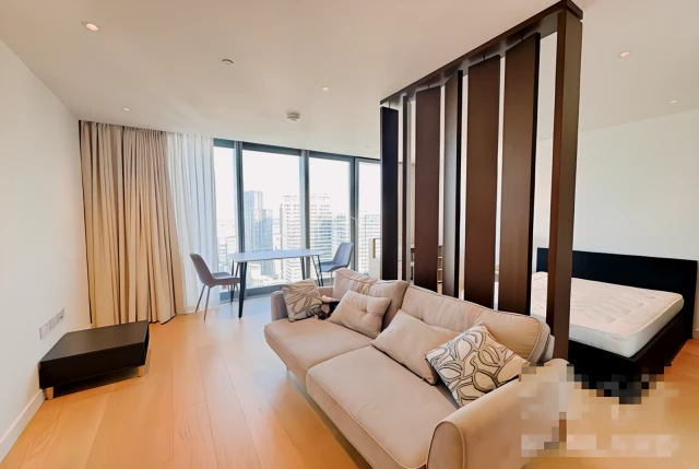 HL-Landmark Pinnacle