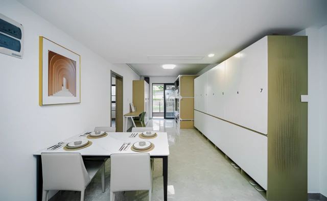 Xinyue Sunshine City Builder's Home