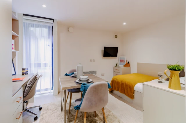 uhomes.com | Student Accommodation, Housing, Flats, Apartments for Rent