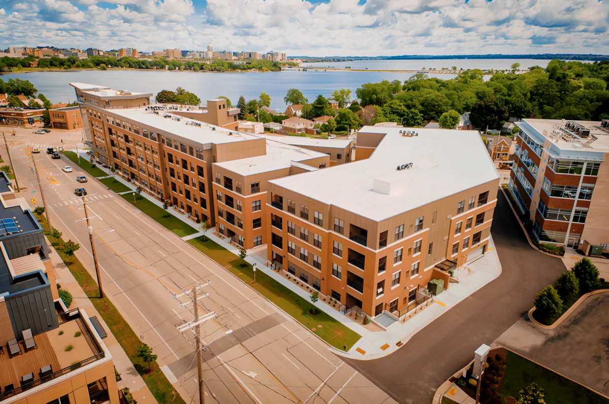Peloton Residences 0