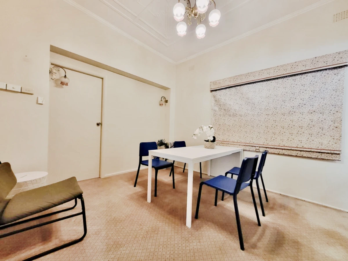 65 Mooramie Ave - Sydney student accommodation