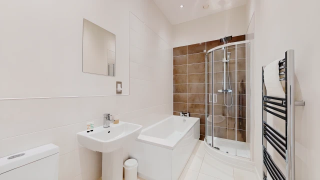 Goodman Street 28016# 4