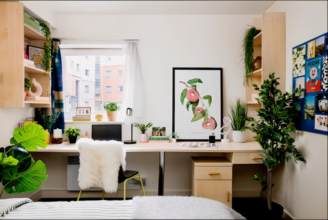 uhomes.com | Student Accommodation, Housing, Flats, Apartments for Rent