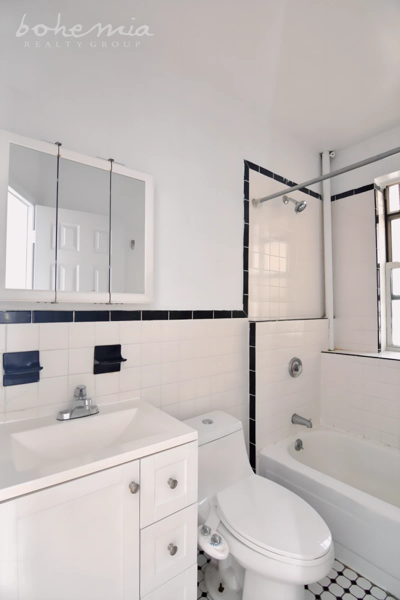 412 West 129th Street - New York student accommodation - 2 Beds 1 Bath