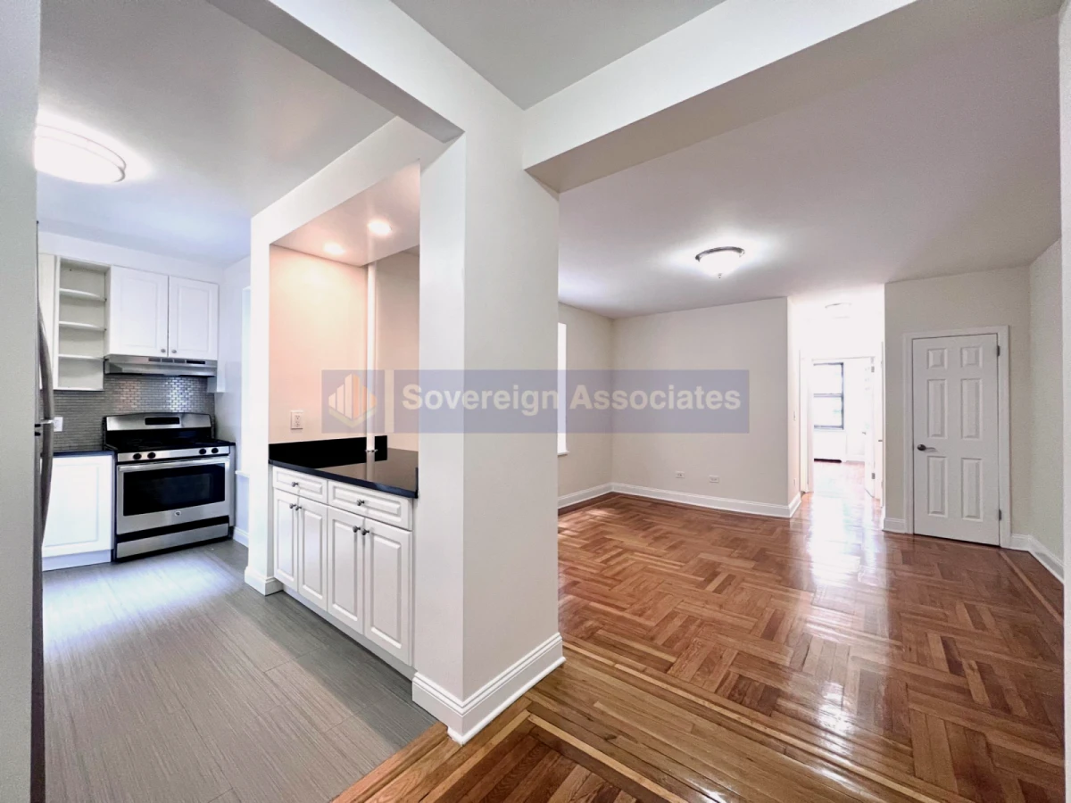 105 Pinehurst Avenue 0