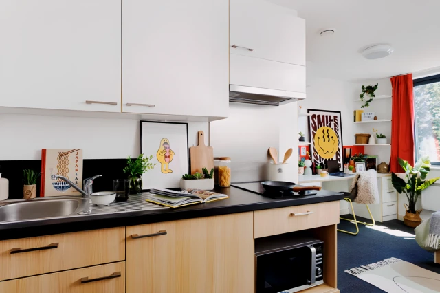 uhomes.com | Student Accommodation, Housing, Flats, Apartments for Rent