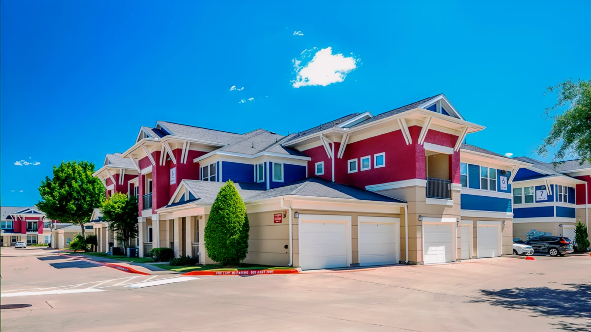 The Cape at Grand Harbor - Harris County student accommodation