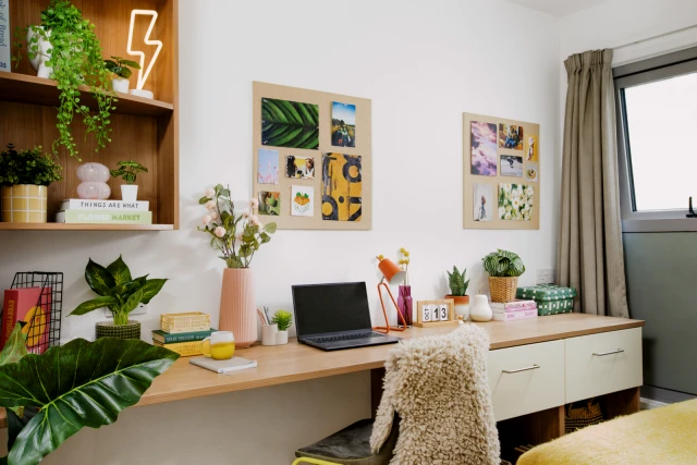 uhomes.com | Student Accommodation, Housing, Flats, Apartments for Rent