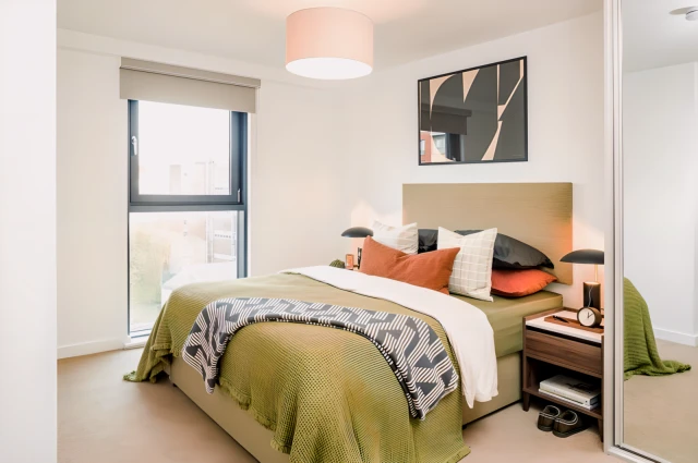 Kirkstall Road 28581# 2