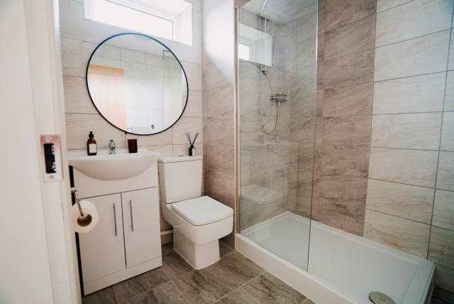 uhomes.com | Student Accommodation, Housing, Flats, Apartments for Rent