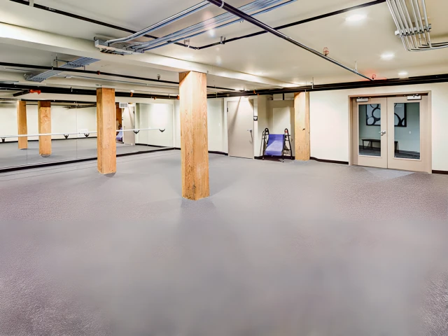 1200 West Marshall 1