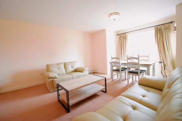 Entire Place·2B2B···Apt 8, Union Place, 723 Pershore road Selly Park - alloggio per studenti a Birmingham - 2 Bedroom 2 Bathroom