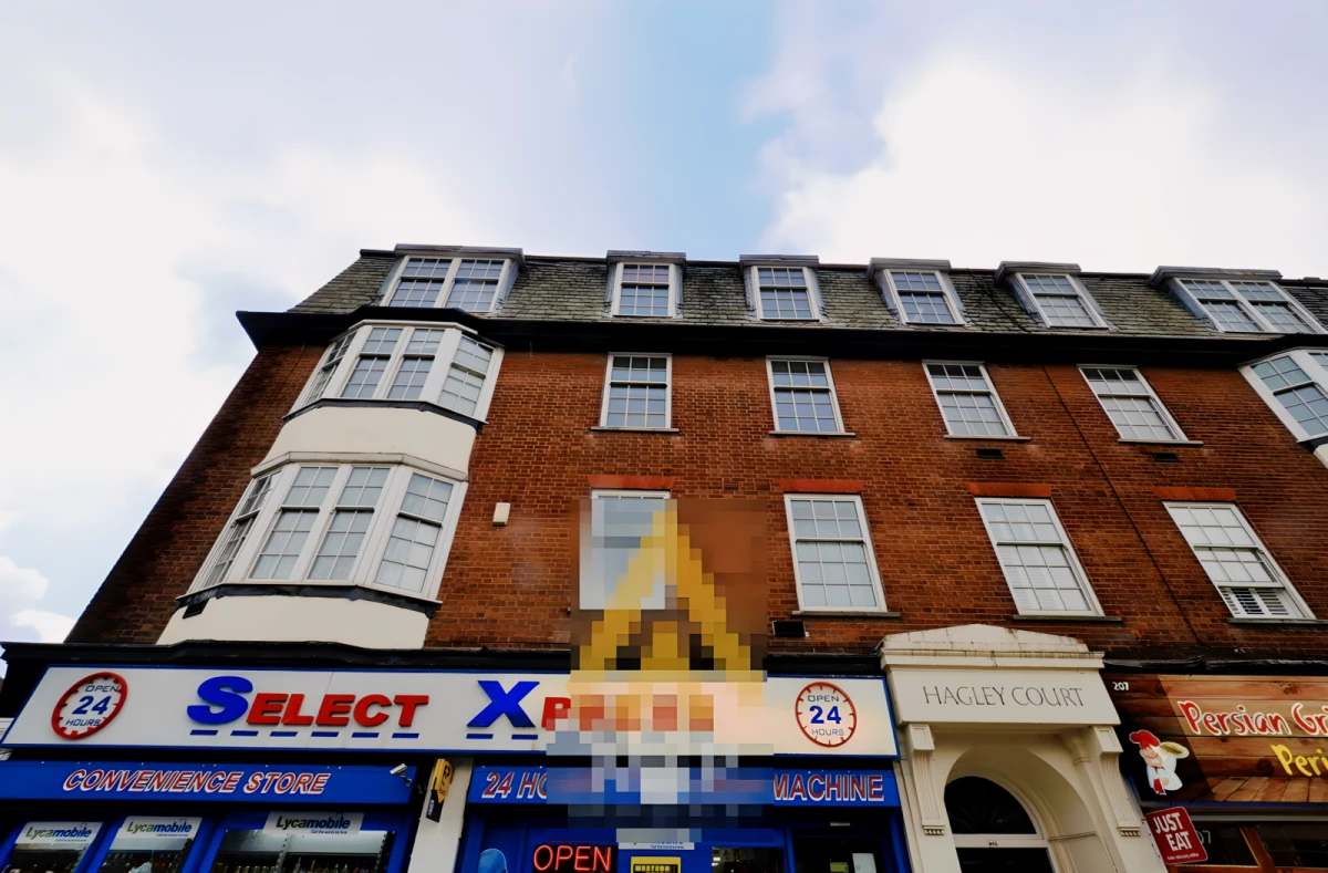 Entire Place·3B1B···Flat 3, Hagley Court 0