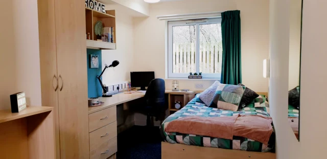 uhomes.com | Student Accommodation, Housing, Flats, Apartments for Rent
