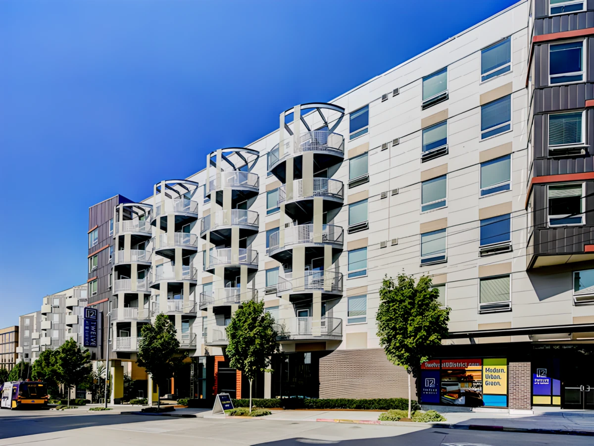 TWELVE at U District 0