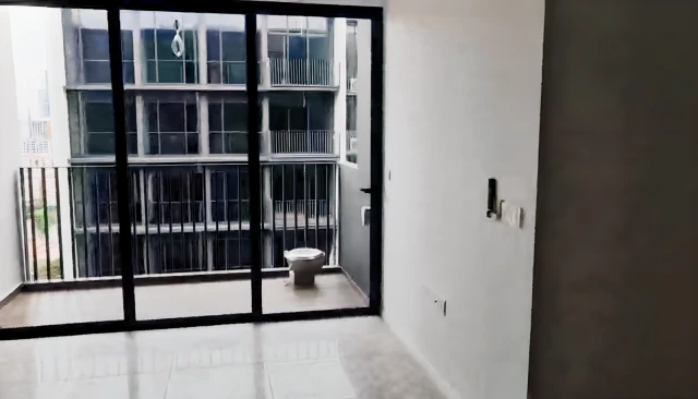 Piccadilly Grand - HE