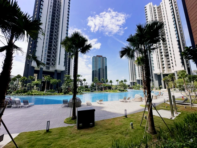 Normanton Park - F 3