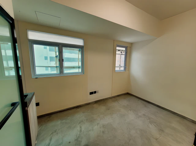 Student Apartment at No. 95 Temple Street 4