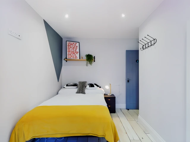 130 Uttoxeter New Road 3