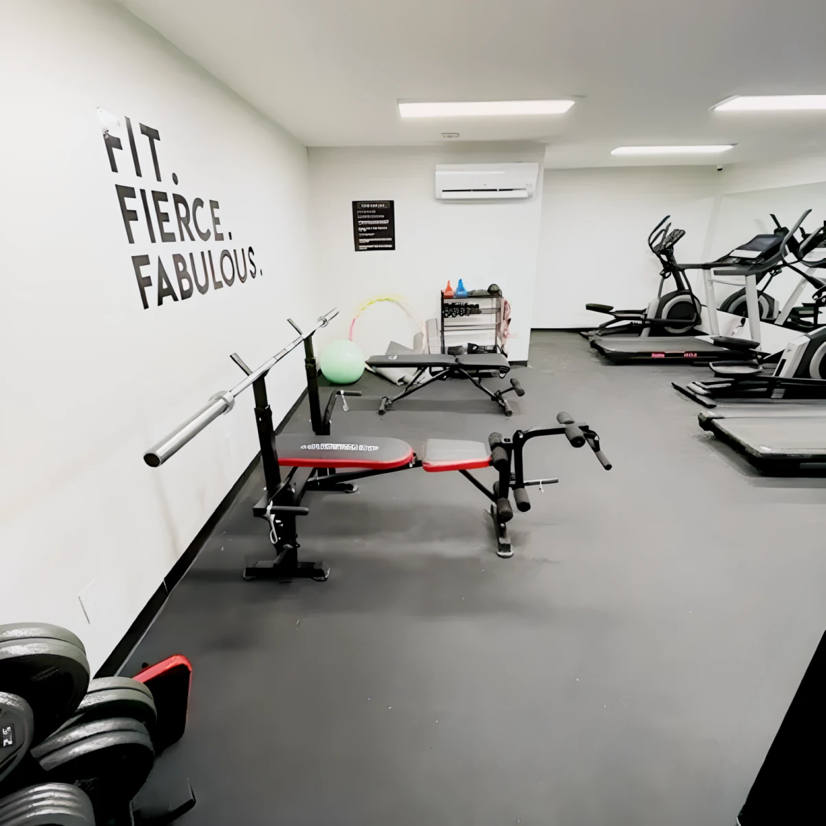 Imperial Towers Apartments 0