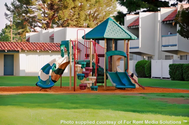 Casa Real Apartments 3