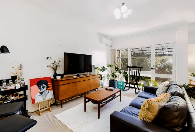 14-16 Maesbury Street 1