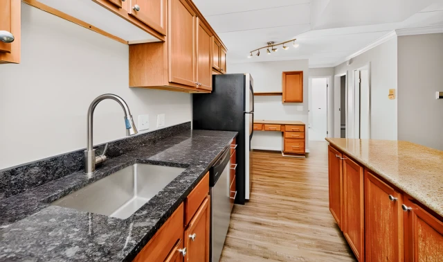 3305-3307 Jefferson 1