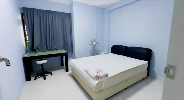 Blk 737 Jurong West St 75 3