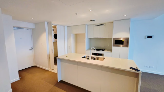 222 Margaret Street 3