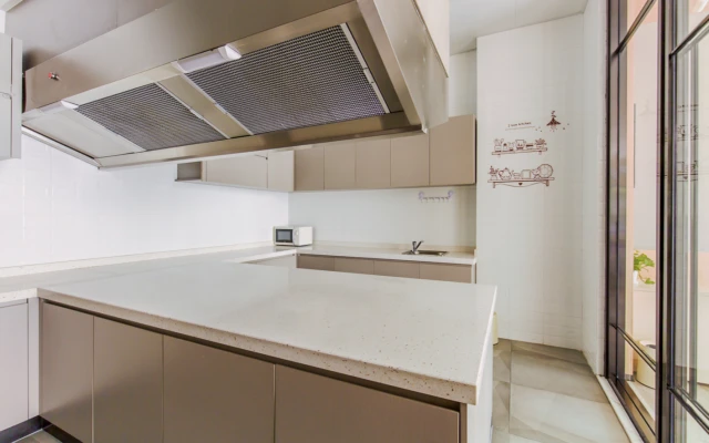 Daning Zhongshan North Road Metro Station Store - CJIA Apartment 1