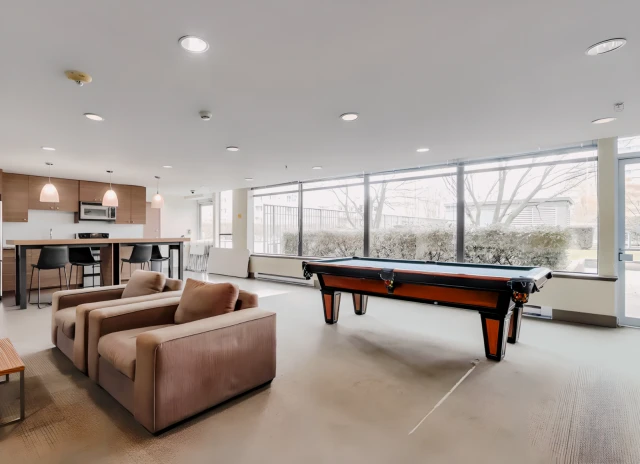 6888 Alderbridge Way 2