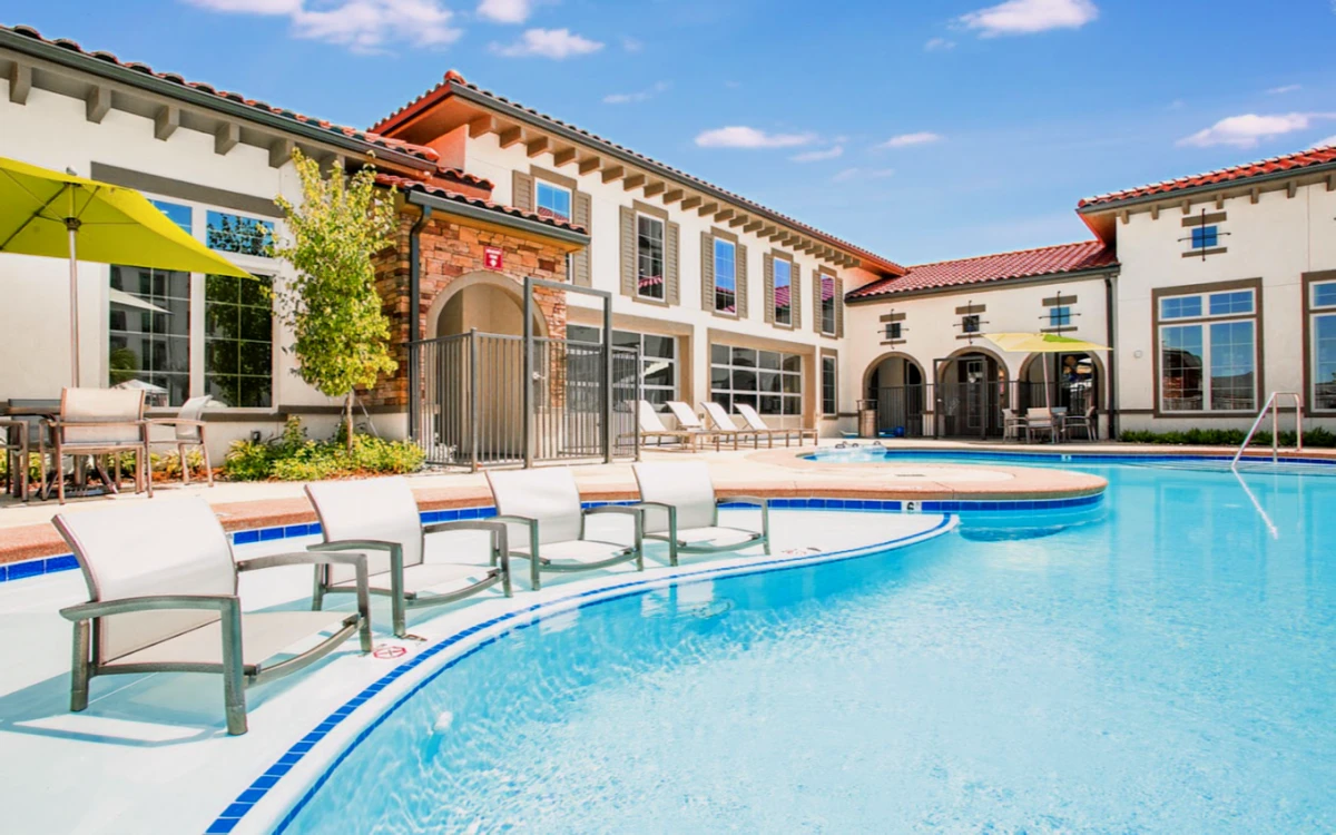 Lark Baton Rouge - ที่พักนักศึกษาในแบตันรูช