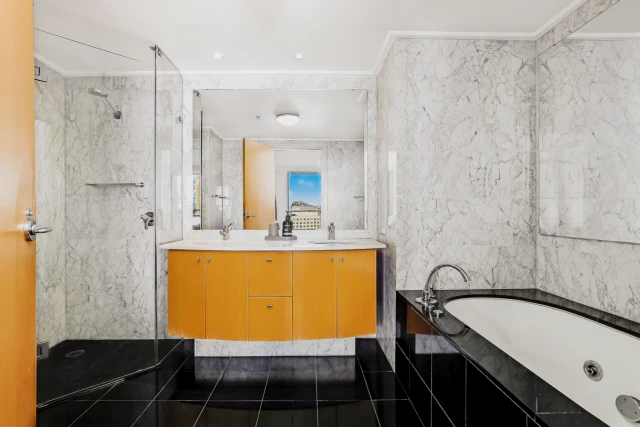 1103/61 Macquarie Street,Sydney,New South Wales 2000 4
