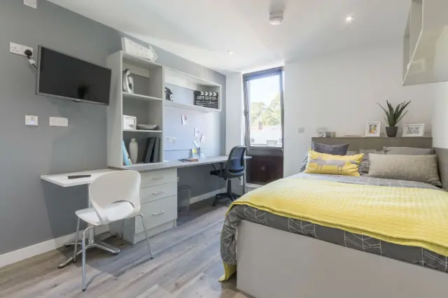 Glendower House – Cardiff 2