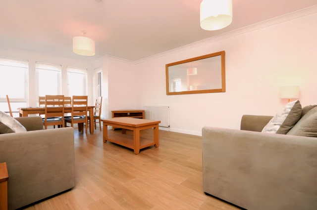 Whittingehame Drive, G12 0YH 2