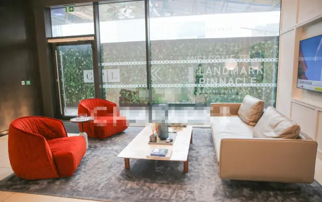 Apartment 62 Landmark Pinnacle, 10 Marsh Wall, London, E14 9GU 3