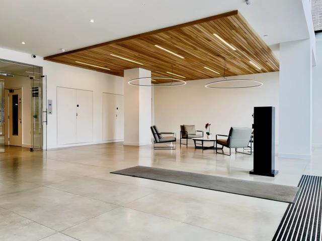 Highgate Hill 13554# 3