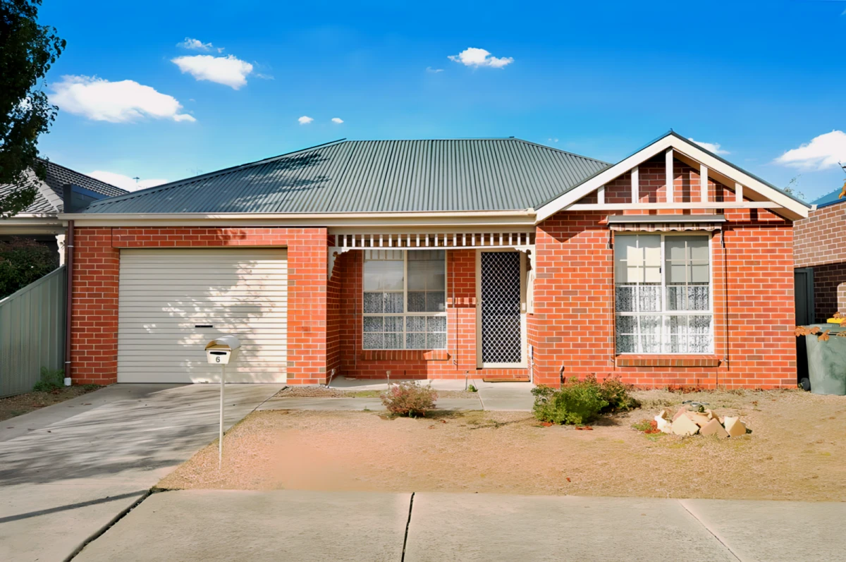 6 Somerset Avenue, Lake Gardens 0