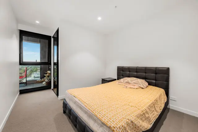 2811/545 Station Street,Box Hill,Victoria 3128 4