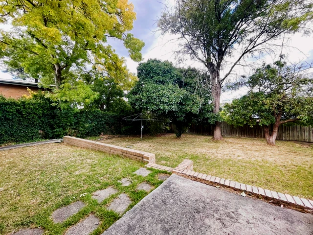 89 Hill Road, Balwyn North 4